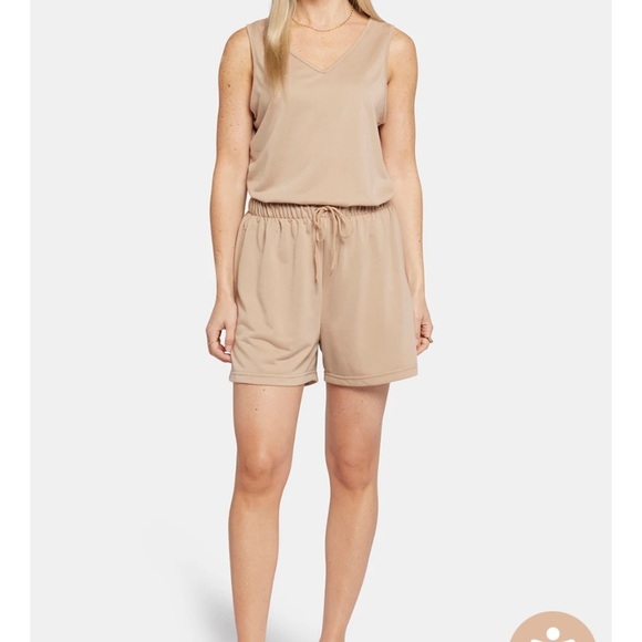 2/$50✨ NYDJ Tank And Shorts Lounge Set​​ - Picture 1 of 4